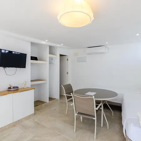 Starbal Apartment *